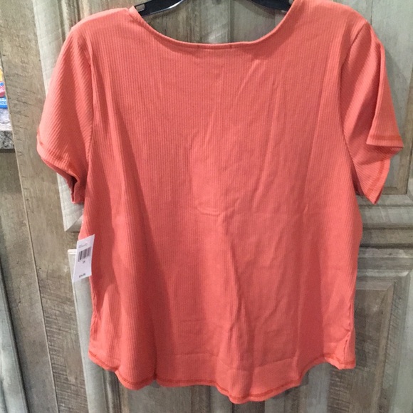 Nice New With Tags “Almost Famous” Ribbed Shirts - Picture 4 of 8